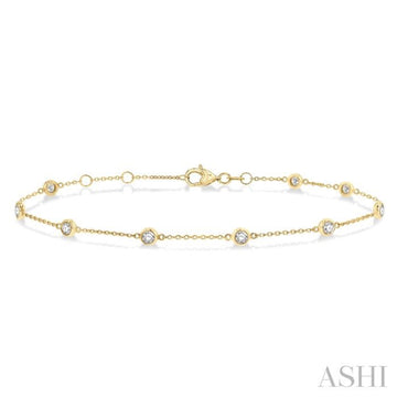 1/2 Ctw Circular Mount Round Cut Diamond Station Bracelet in 14K Yellow Gold